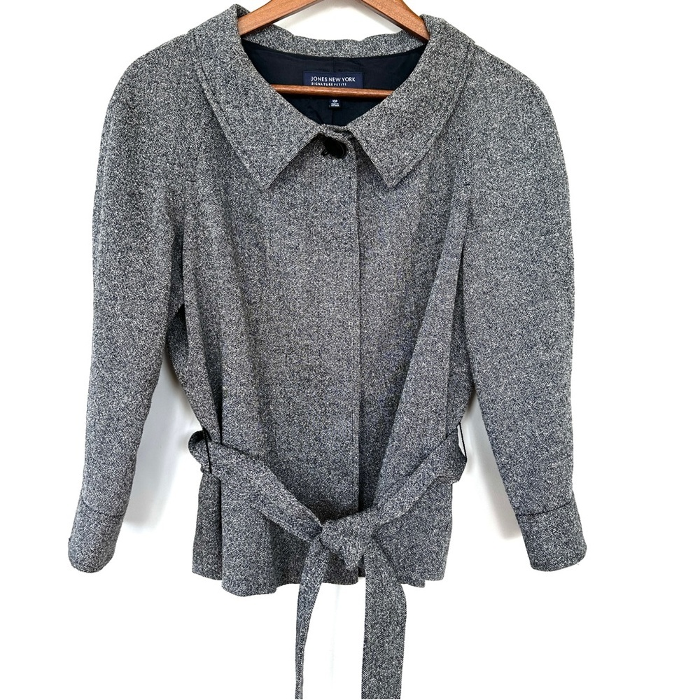 Jones New York Gray Belted Blazer, 3/4 Raglan Sleeves, Wool Blend, Lined, Petite
